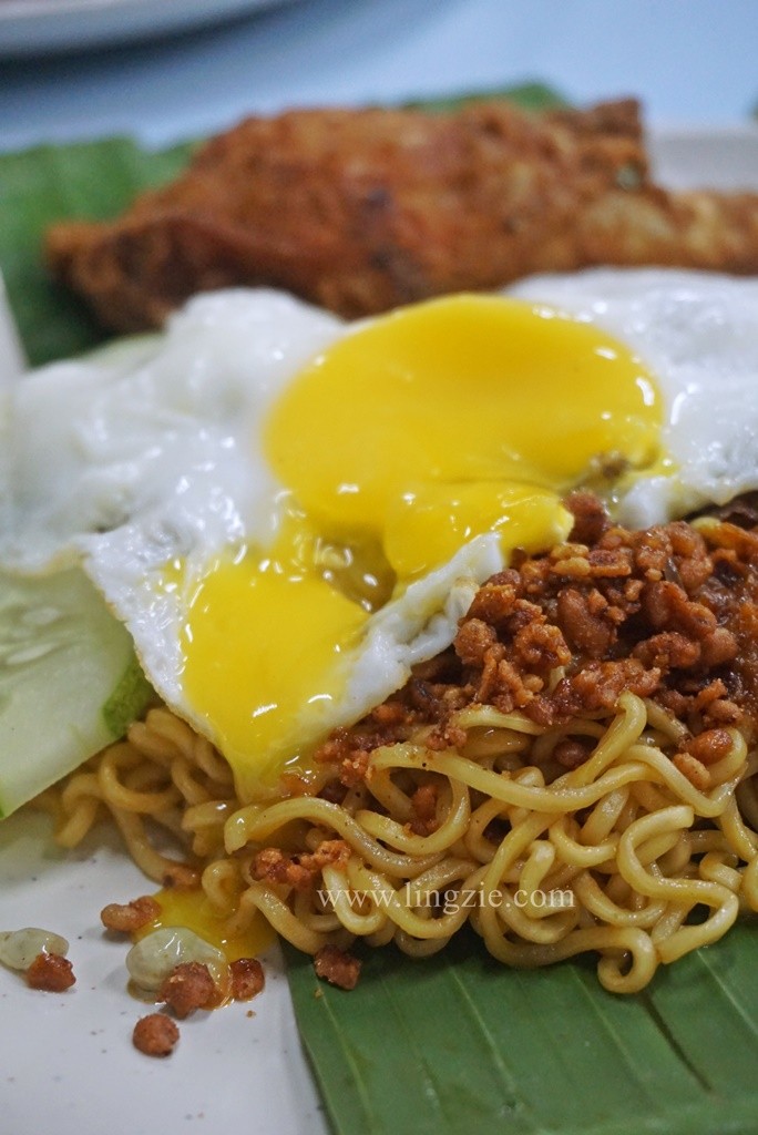 Alamak, Mamak Stall, Nasi Lemak Goreng, Lingzie Food Blog, Penang Food Blog